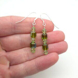 Sterling Silver Green Crystal Earrings A324